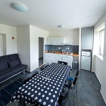 Stribrnice Aparthotel *